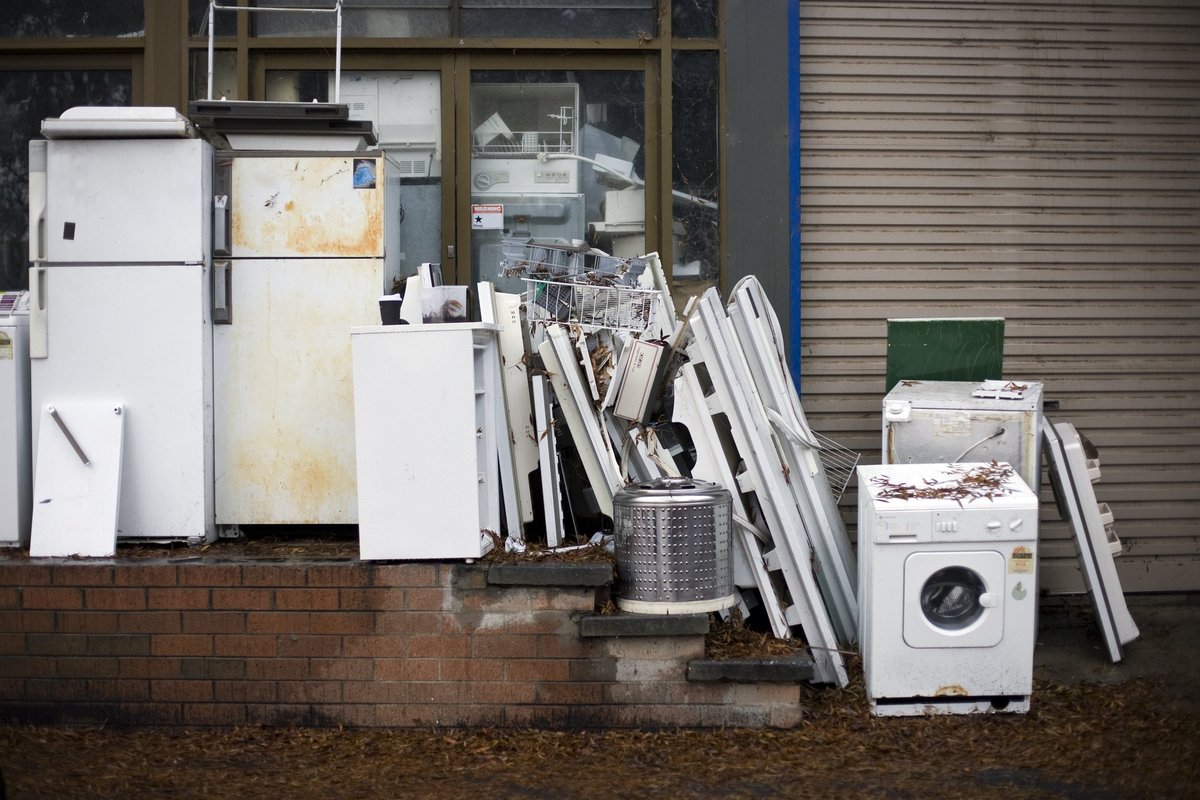 Refrigerator Removal Service In Gresham