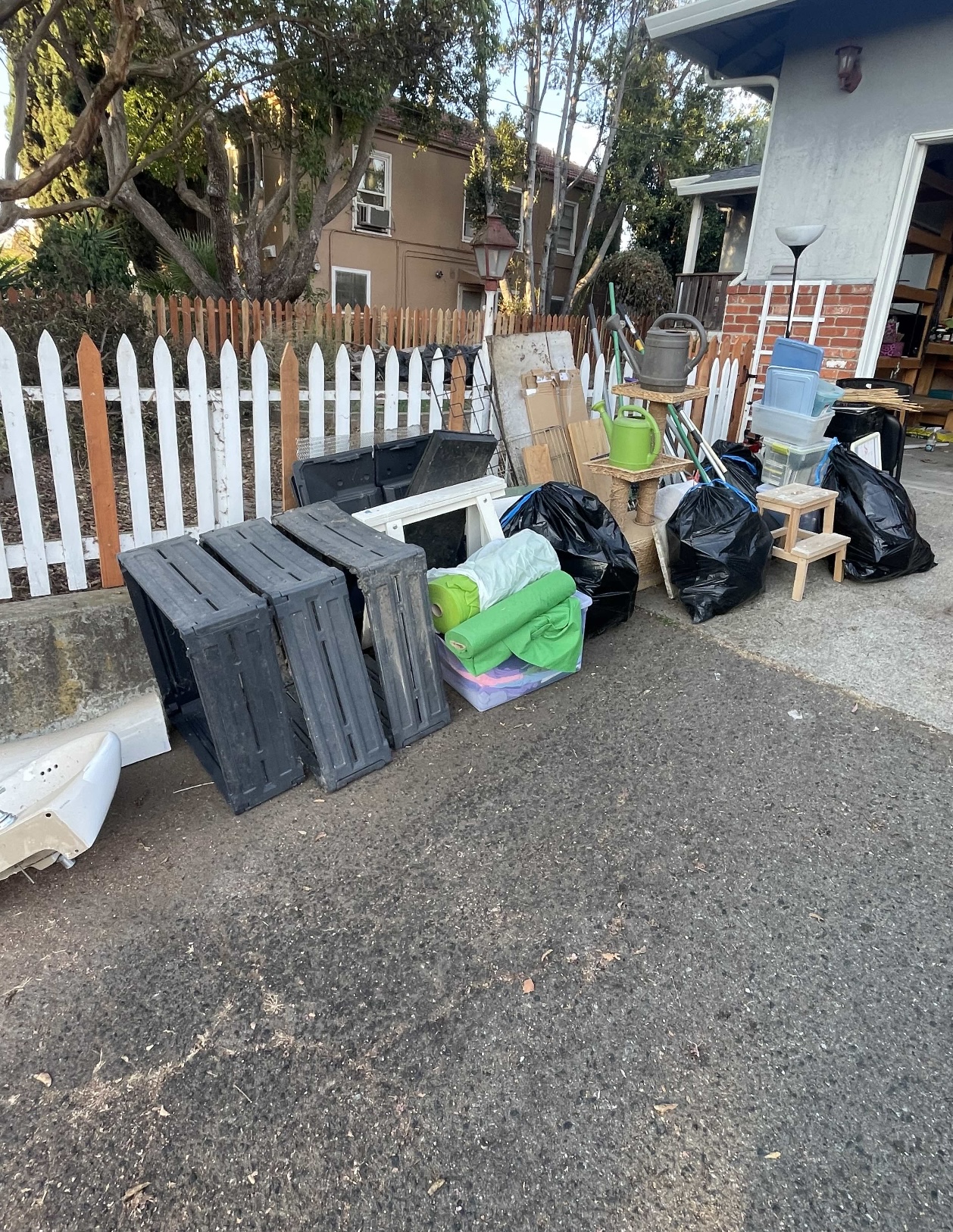 Rental Unit Cleanout In Gresham