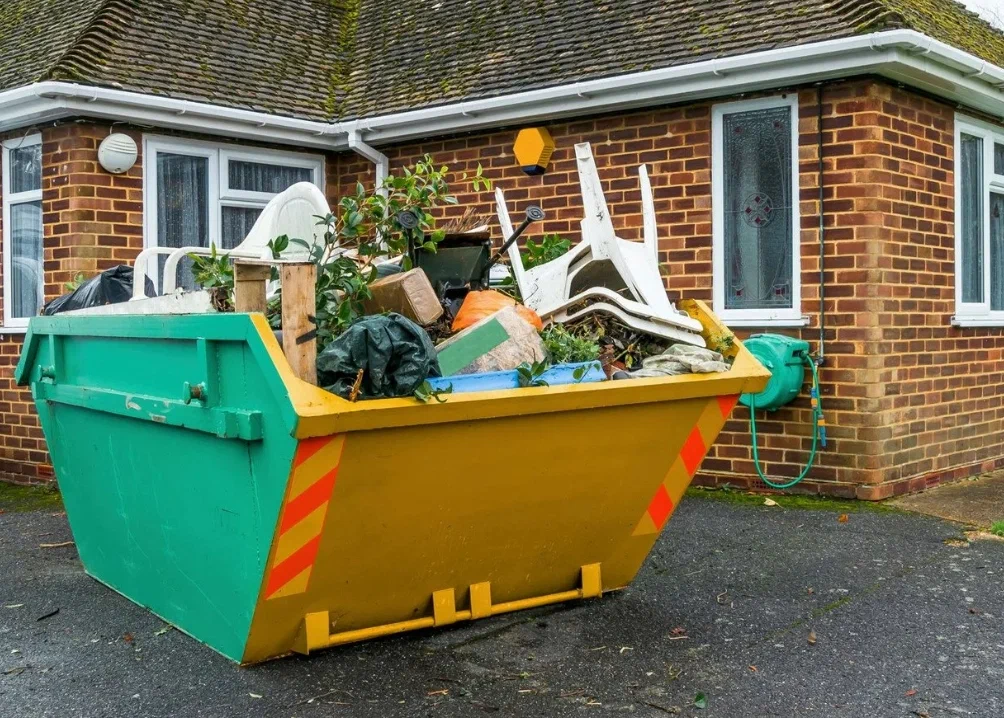 Yard Waste Pickup and Disposal Service In Gresham