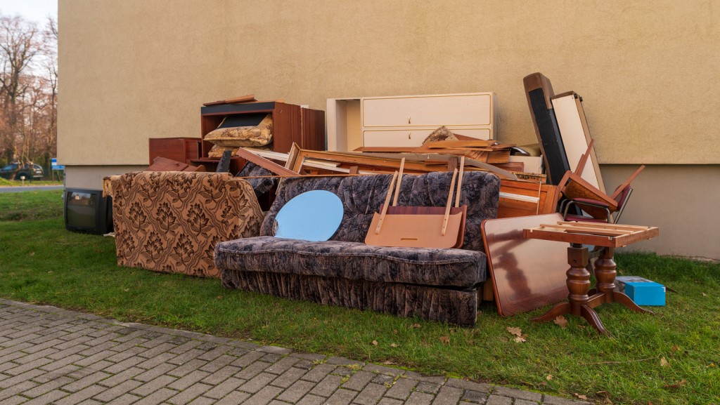 Furniture Removal Service In Gresham